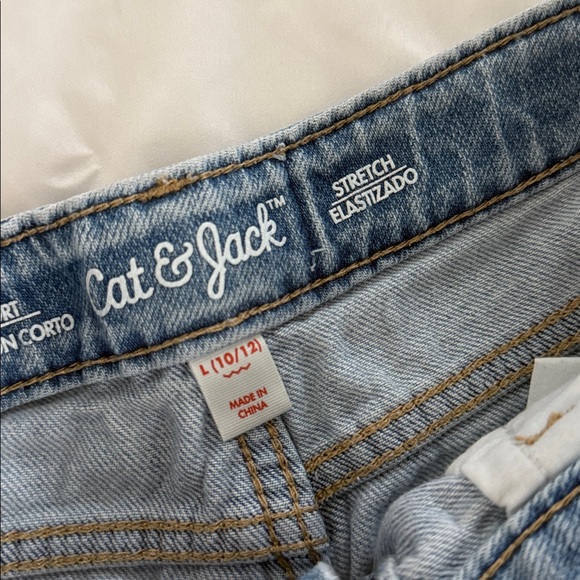 Cat & Jack Light Blue Jean Shorts with Sun Embroidery - Picture 4 of 5